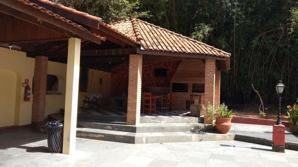 Pousada H Sarapuí Exterior foto